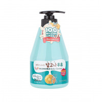 Welcos Гель для душа с ароматом дальгона Dalgon (Sugar Candy) Milk Body Cleanser 560 мл. Корея